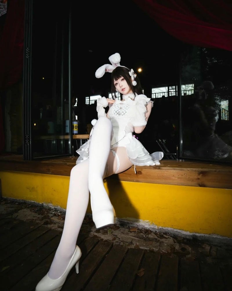 Cosplay cute look trẻ trung đáng mến