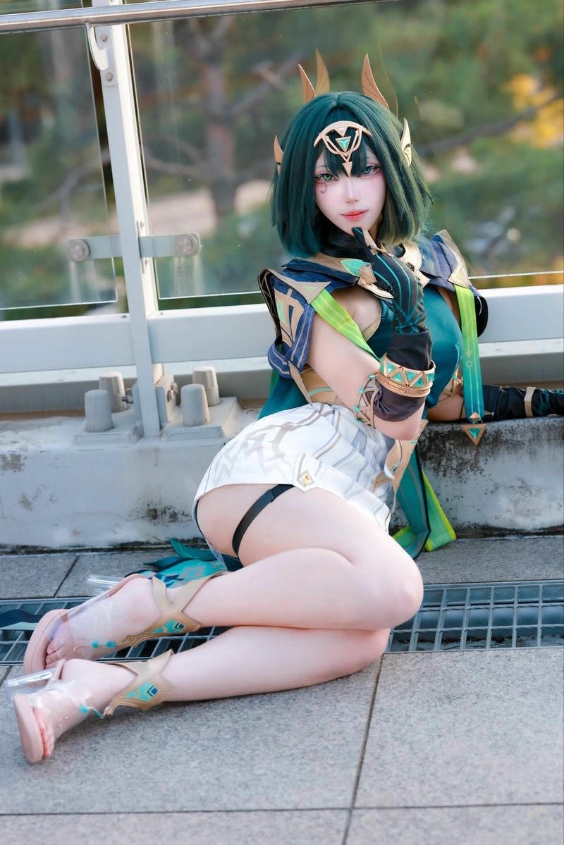 Gái xinh cosplay thần thái cuốn hút với ánh nhìn ấn tượng