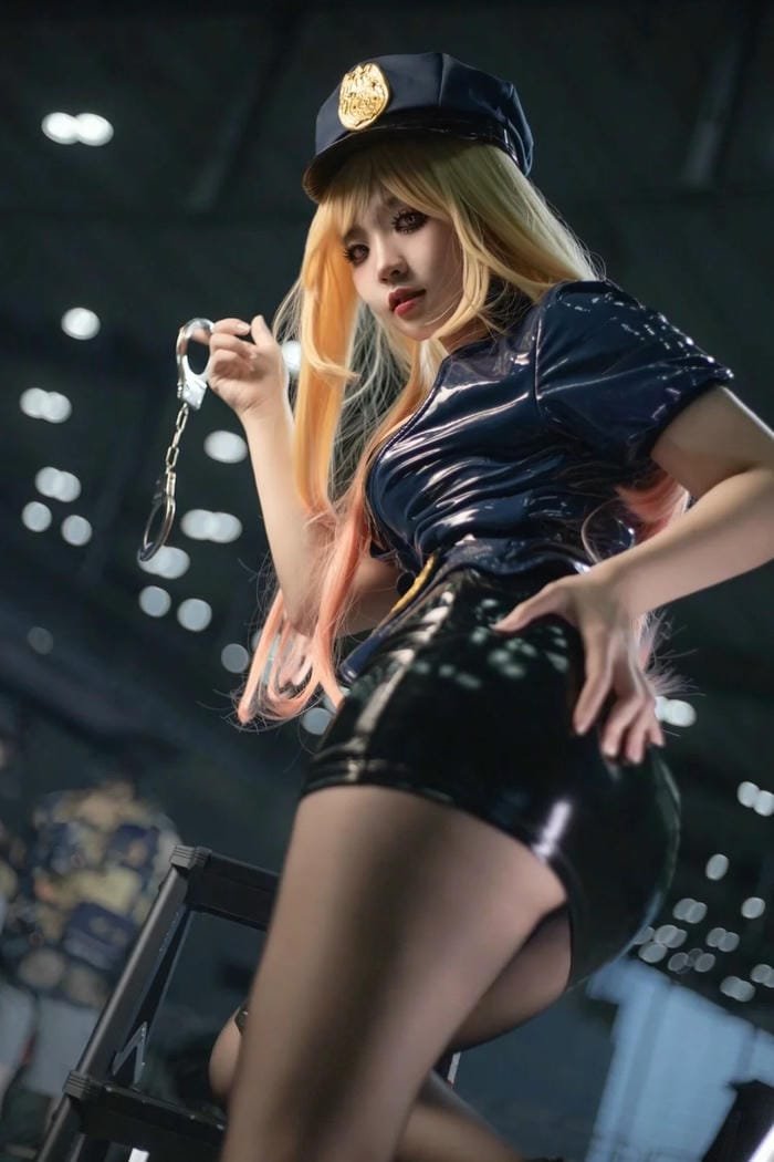 ảnh sexy anime cosplay phong cách quyến rũ hiện đại