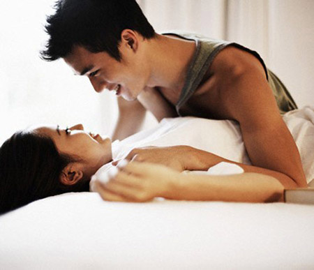 Ngực nhỏ, chồng vẫn yêu mê mệt