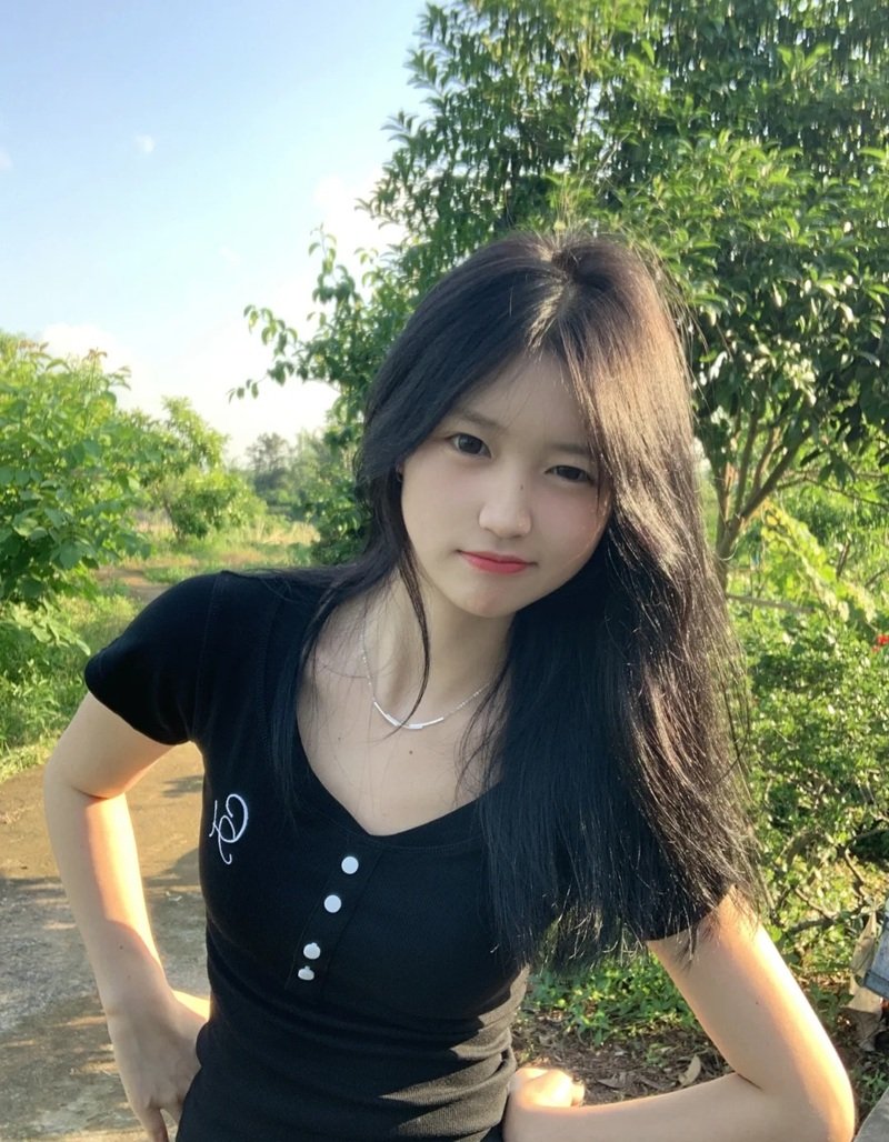 Ảnh gái xinh 2K12 với outfit trẻ trung