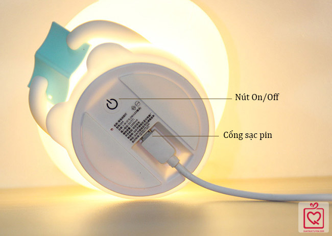 Đèn ngủ để bàn dễ thương - Mèo con