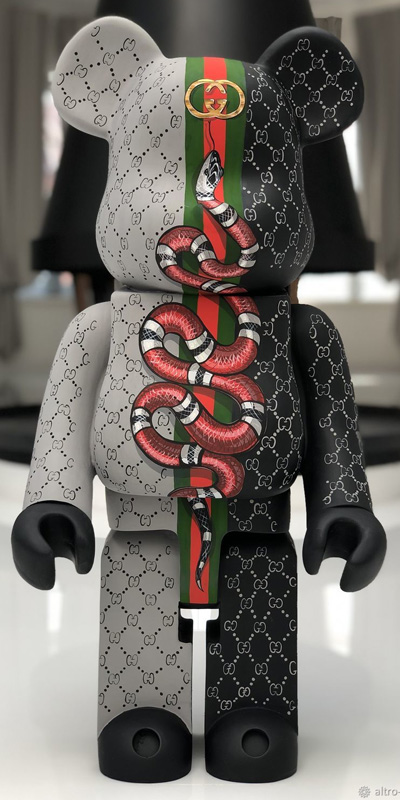 hình nền điện thoại Bearbrick Gucci