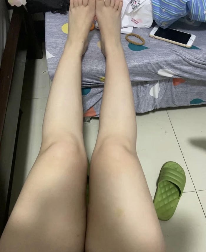 hình ảnh chụp chân gái nhẹ nhàng