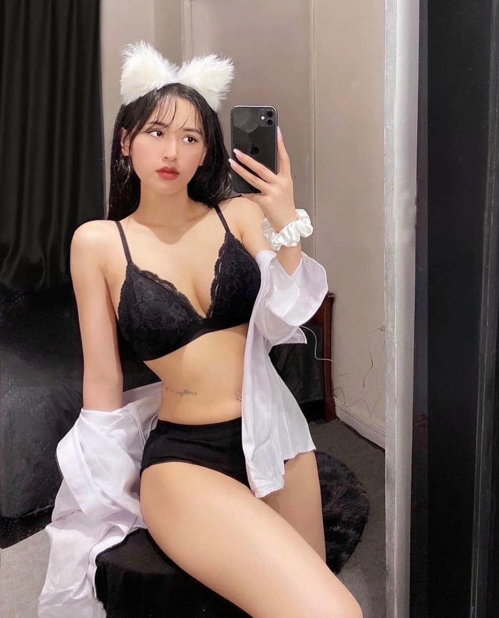 gái xinh mặc đồ thiếu vải thần sắc nổi bật