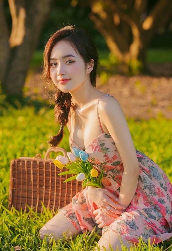 ảnh lê phương anh sexy bikini thu hút mắt
