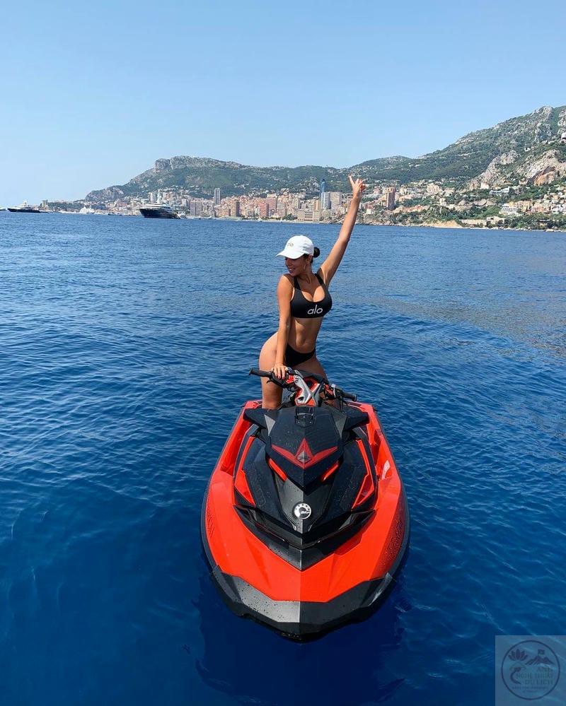 Georgina Rodriguez bikini 18