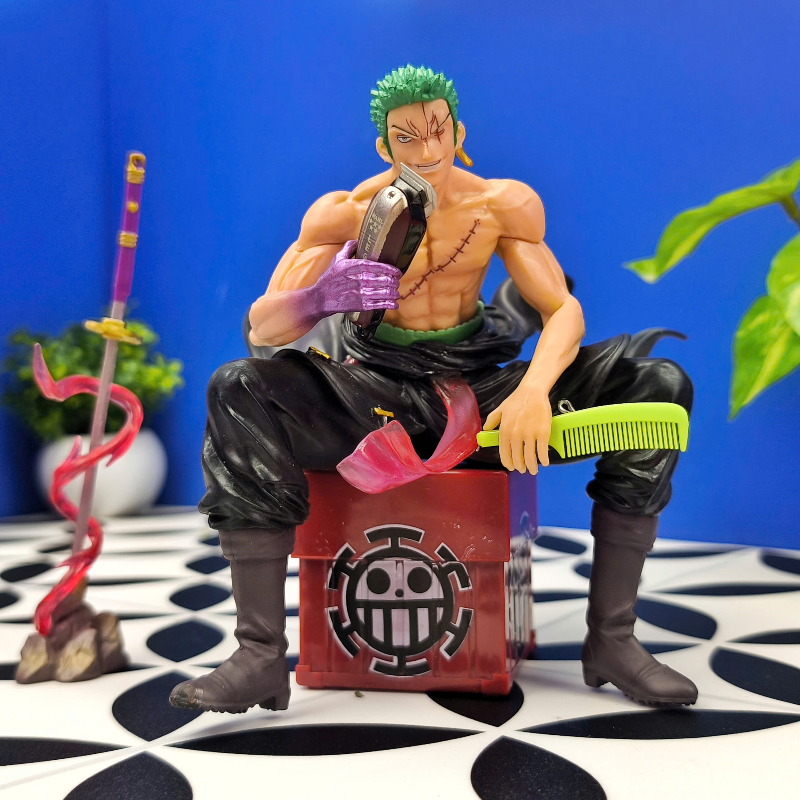 Mô Hình Tiệm Tóc Zoro Barber King Cao 17cm