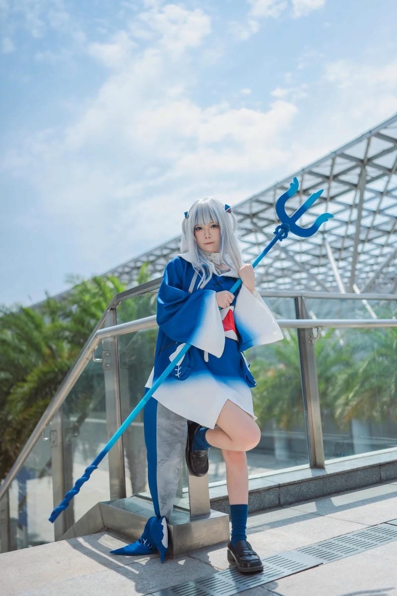 Hình Gawr Gura cosplay Yaoyaoqwq mềm mại