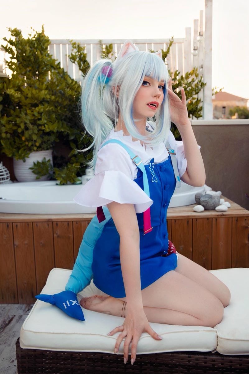 ảnh cosplay nhân vật vtuber ngoài đời