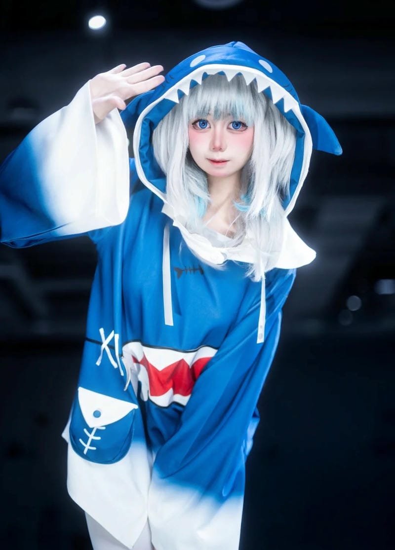 ảnh gawr gura cosplay gam màu mát mắt