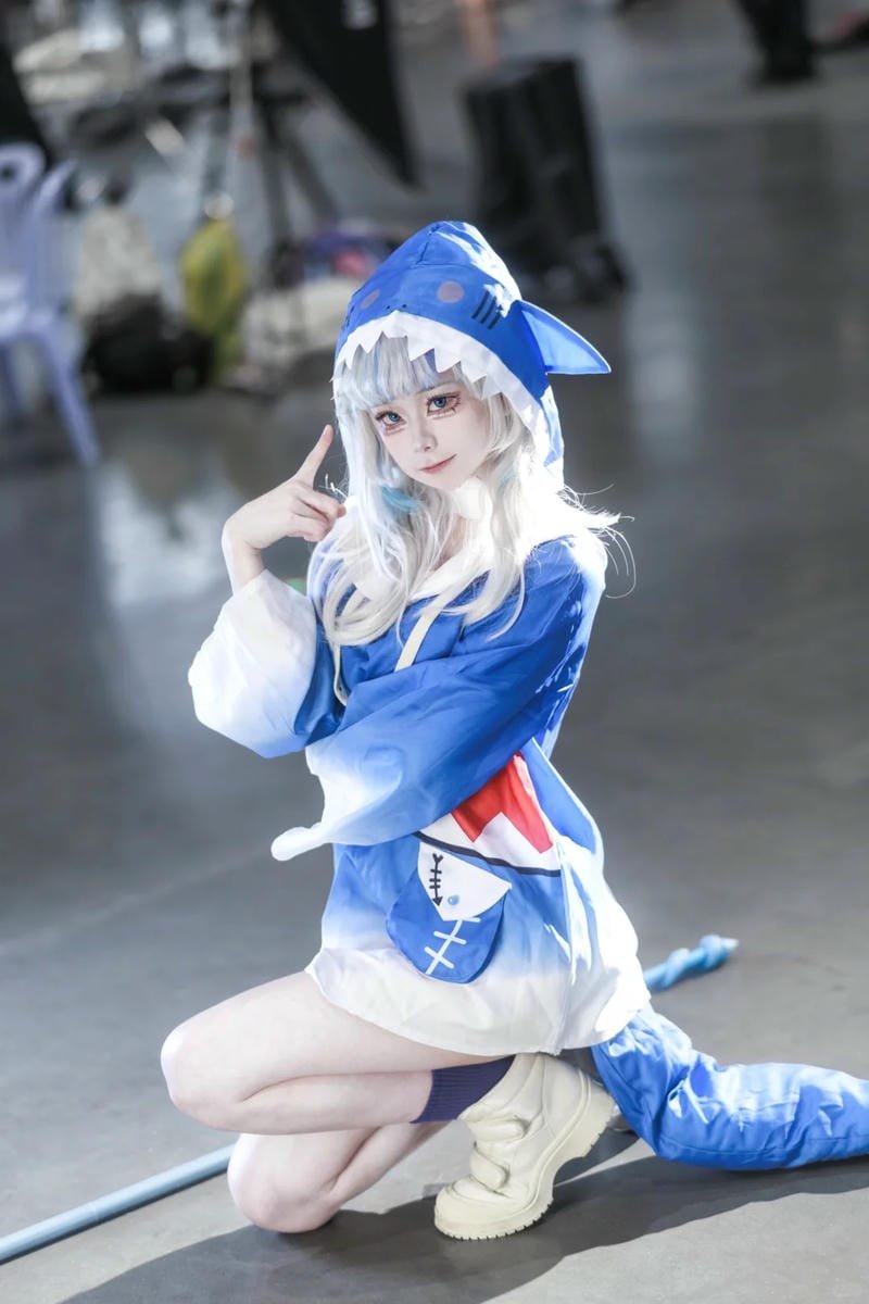 Ảnh Yaoyaoqwq hóa thân Gawr Gura lộng lẫy