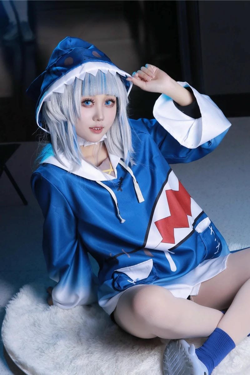 Hình cosplay Gawr Gura Yaoyaoqwq tinh khôi