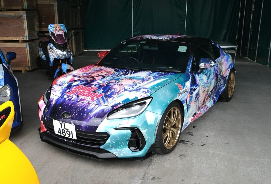 2025 0302 12295300 Itasha Large