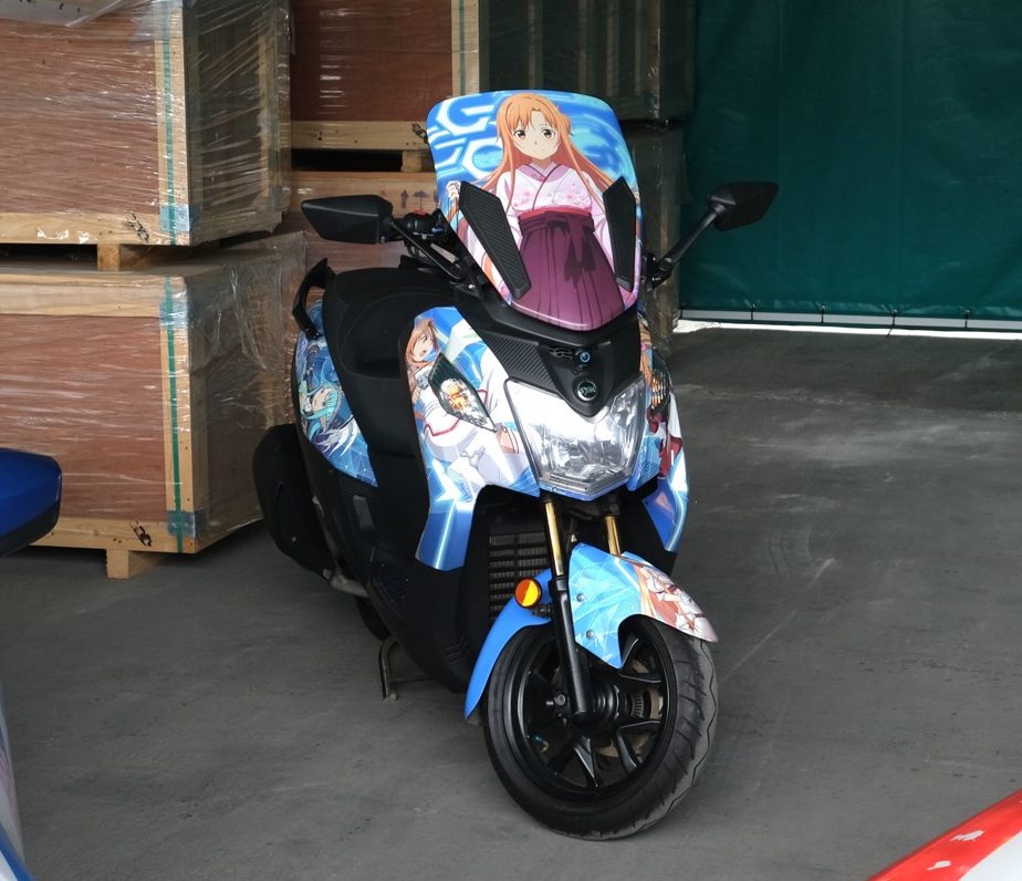 2025 0302 12294300 Itasha Large