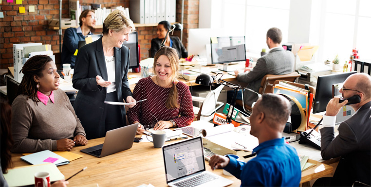 Water cooler chat - Sức mạnh của những cuộc trò chuyện ngắn và ngẫu nhiên tại văn phòng