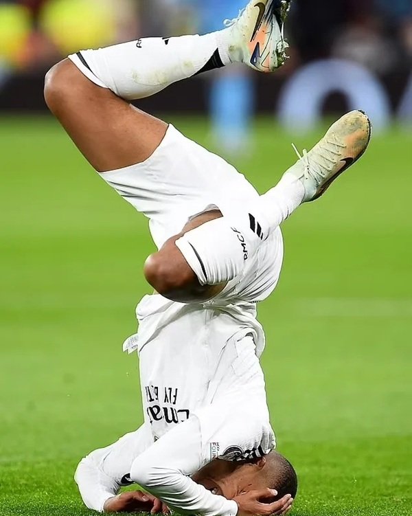 Meme Mbappe (12)