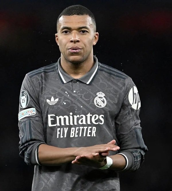 Meme Mbappe (25)