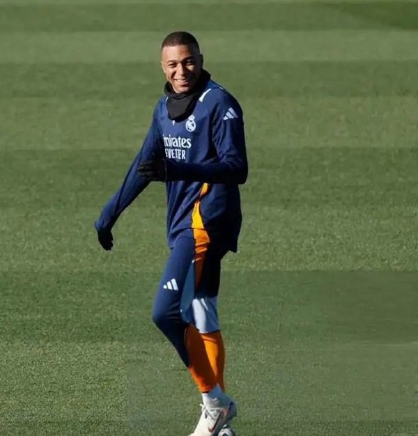 Meme Mbappe (27)