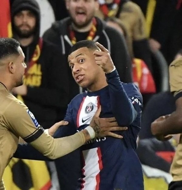 Meme Mbappe (28)