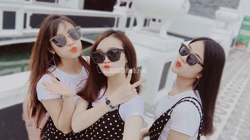 Có nên chụp ảnh 3 người không?