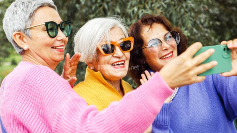 Hướng dẫn chụp ảnh đẹp cho 3 người