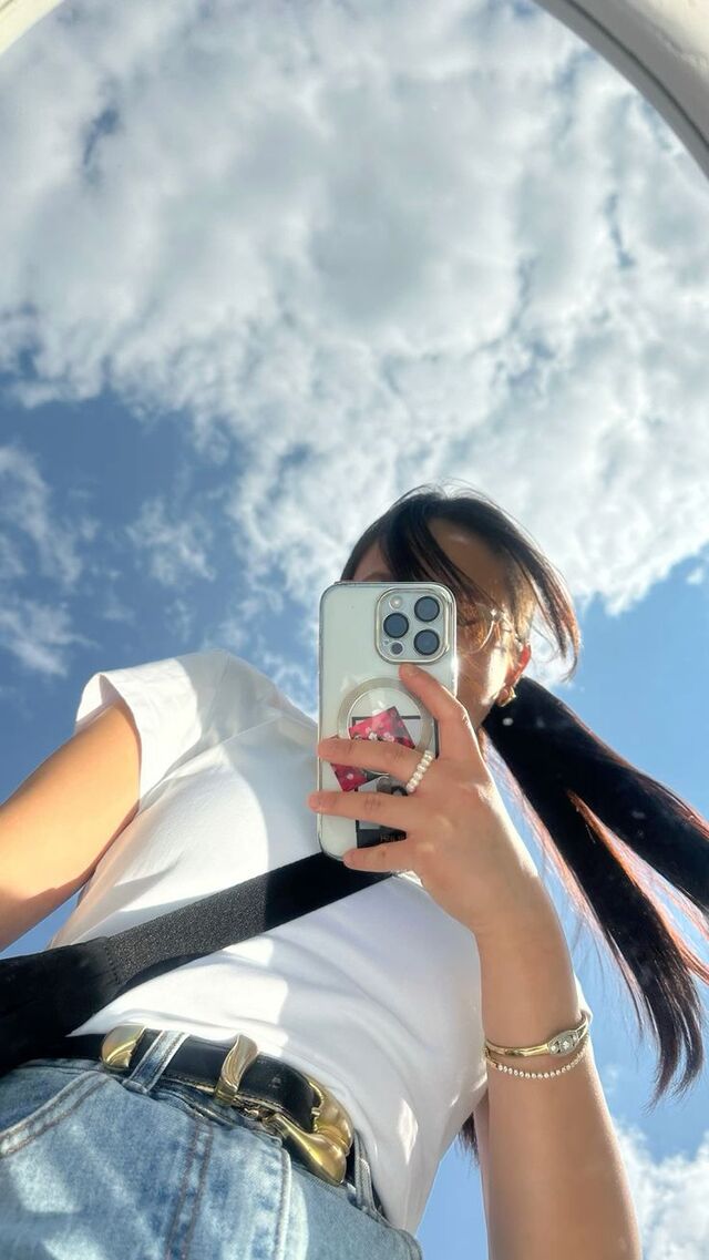 Ảnh selfie đẹp theo chủ đề