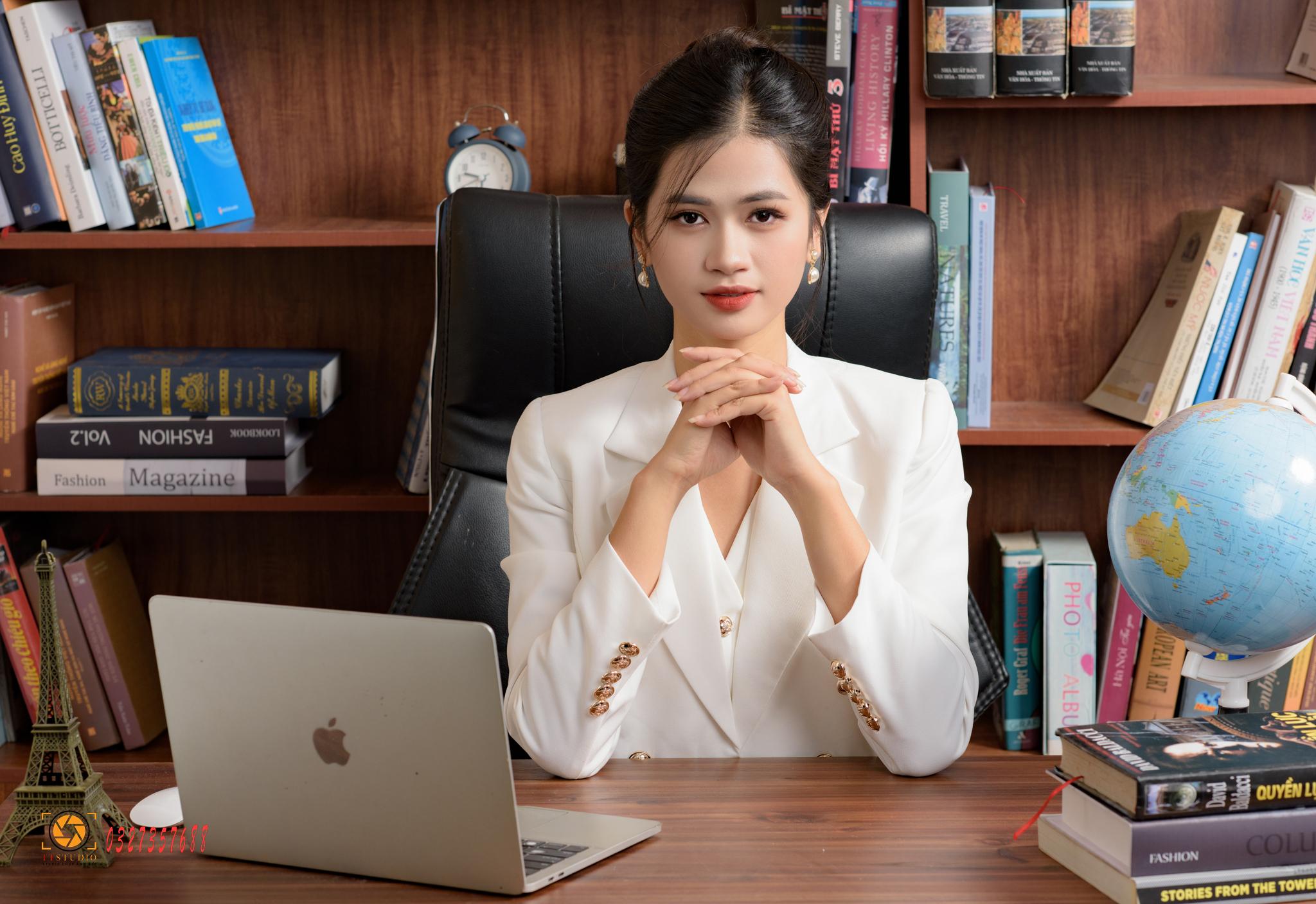 Các tạo dáng chụp anh doanh nhân
