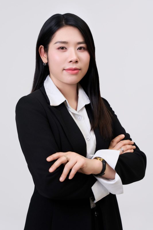 Chụp ảnh thẻ 50k vs 1.5tr — Đầu tư bao nhiêu là đủ?