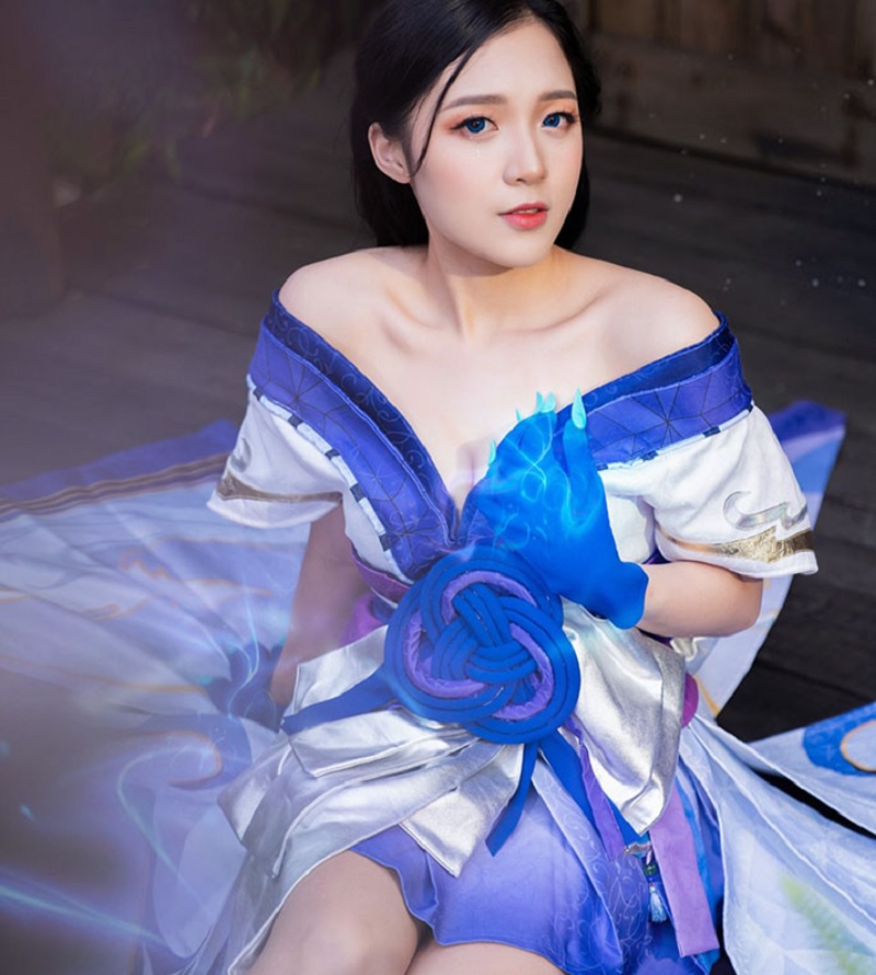 Liên quân cosplay là “thánh địa” mỹ nhân - mc phương thảo 2
