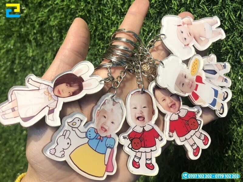 Goi Y Mot So Mau Thiet Ke Moc Khoa Chibi Em Be